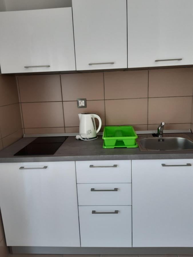 Apartmani Frano Vodice Esterno foto