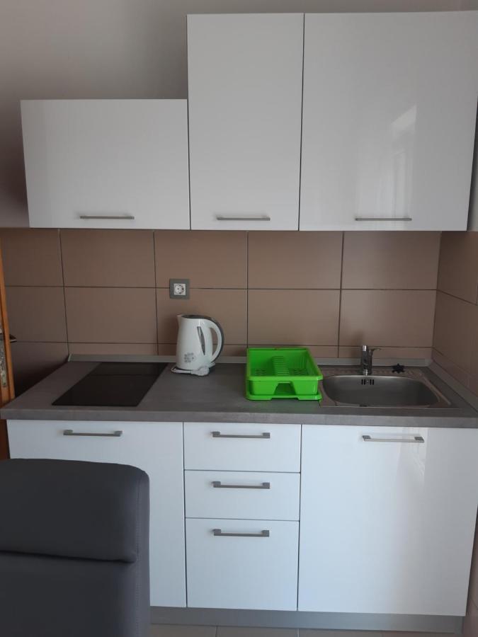 Apartmani Frano Vodice Esterno foto