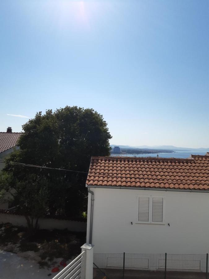 Apartmani Frano Vodice Esterno foto