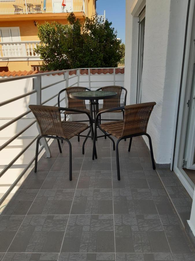 Apartmani Frano Vodice Esterno foto